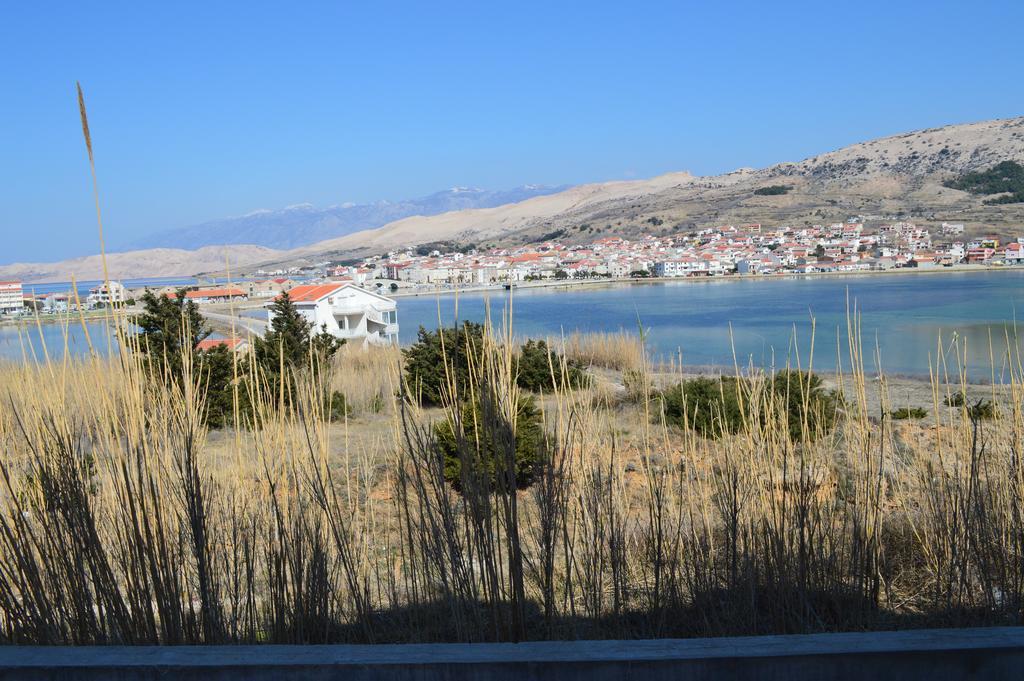 Apartments Matej Pag Town Chambre photo